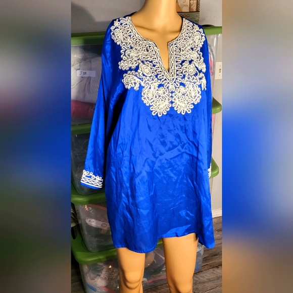 Chico's Blouse - Picture 1 of 8